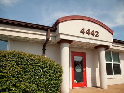 Kingston Dental Care in St. Louis, MO