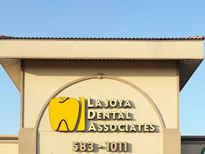 La Joya Family Dental