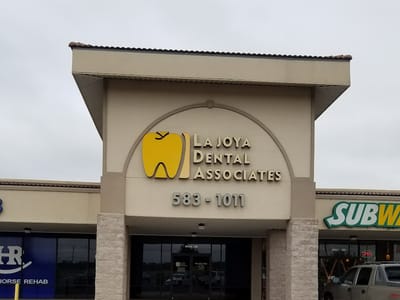 La Joya Family Dental