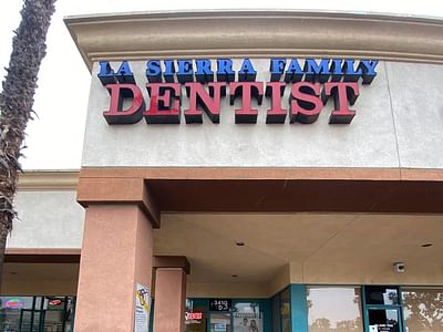 La Sierra Family Dentistry