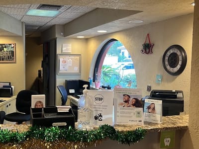 Lady Lake Dentist - Universal Smiles Dentistry Villages