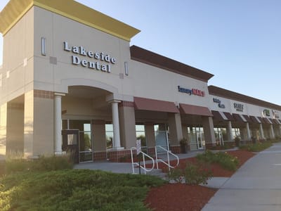 Lakeside Dental