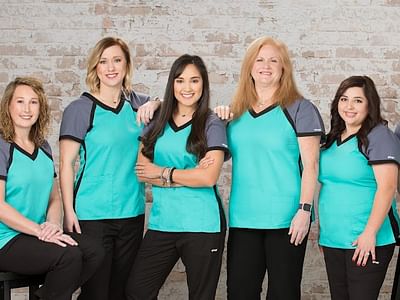 Laverne Dental Center, Dr Susan R Davis DDS