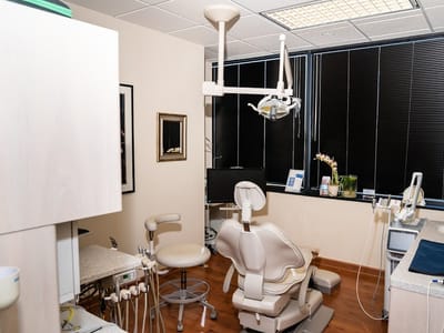 Le Smile Aesthetic & Comprehensive Dentistry