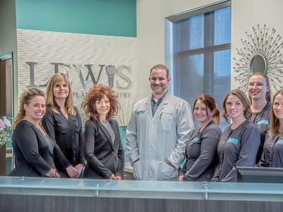 Lewis Family & Implant Dentistry