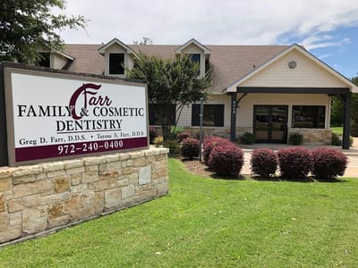 Live Oak Dentistry & Implant Center of Garland