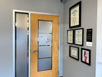 Love To Smile: Complete Family and Implant Dentistry