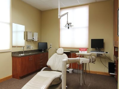 Lundstrom Family Dentistry