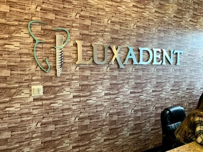 Luxadent Dentist in Houston