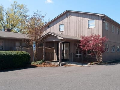 Lyndhurst Dental Associates