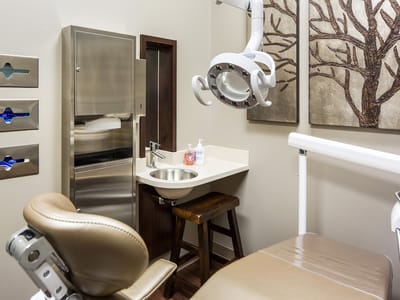 Marion Dental: Dr. Laura Fauchier DDS