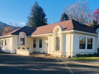 Mark Ashiku Dentistry