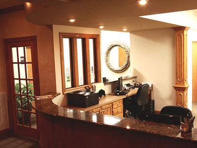 Martin E Poarch, DDS Cosmetic & Family Dentistry