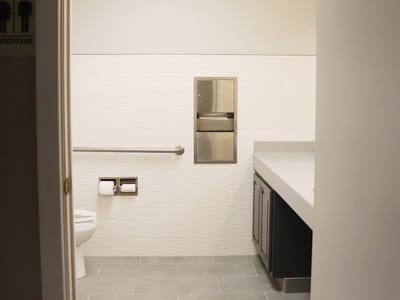 Michael V Yowell DDS PA