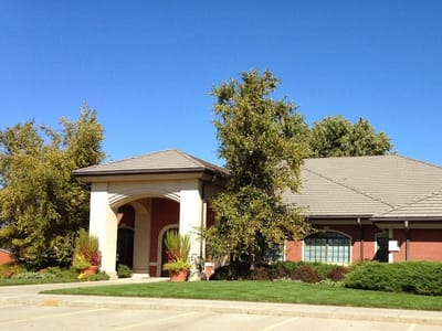 Michael V Yowell DDS PA