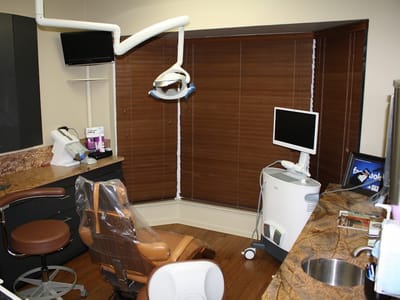 Miles Moore, D.D.S. - Memphis Center For Family and Cosmetic Dentistry