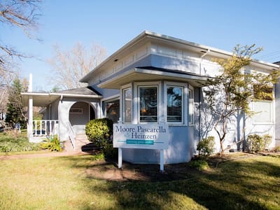 Moore & Pascarella, A Dental Group