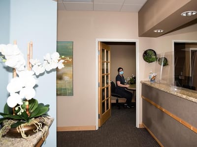 Moore & Pascarella, A Dental Group