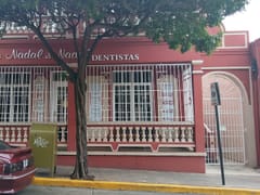Nadal & Nadal, Dentistas C.S.P.