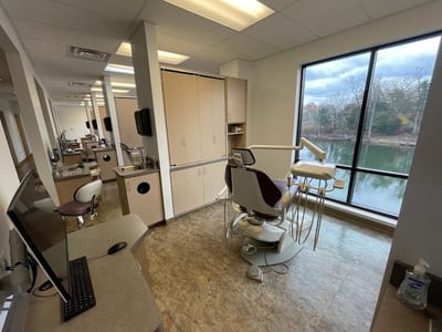 New Life Dentistry: Dr. Christopher D. Lee, DMD