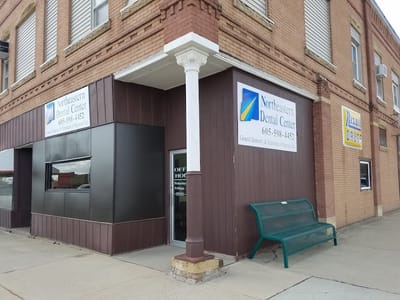 Northeastern Dental Center - Faulkton, Dr Gregg Van Beek DDS