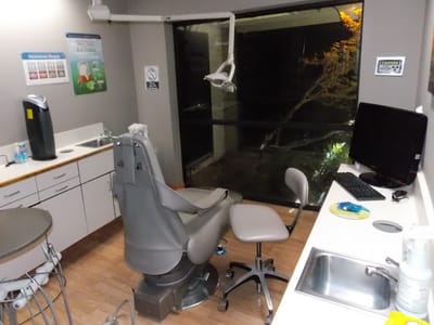 Pearl Dentistry - Mehdi Jafarinejad DDS