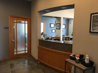 Ponderosa Smiles; Rob D. Lyons D.D.S.