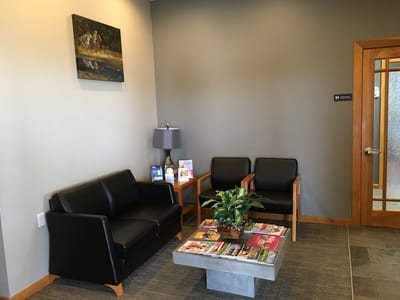 Ponderosa Smiles; Rob D. Lyons D.D.S.