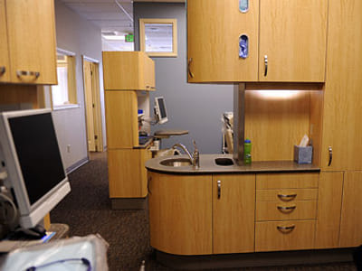 Radi DDS Family & Cosmetic Dentistry