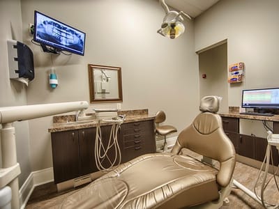 Rhodes & Rhodes Family Dentistry
