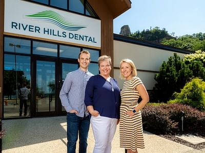 River Hills Dental