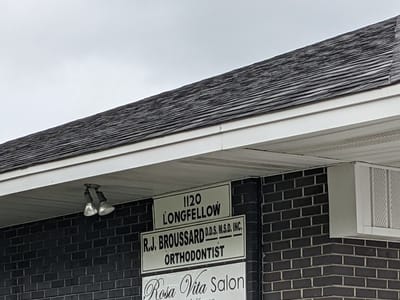 Robert Marroquin Dentistry: Robert Marroquin DDS