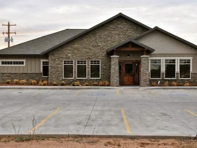 Robinson Dental & Implants