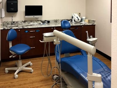 Royalteeth Family Dental