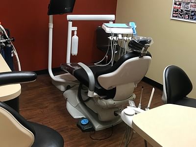 Royalty Dental Associates