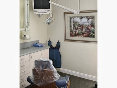 Sahara Family Dentistry - Dr. Ron Espinueva & Dr. Bob Earl