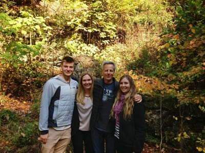 Salem Dentistry: Roxana Salem, DDS