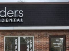 Sanders Family Dental - Dentist Lombard