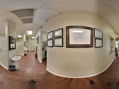 SDDS Dental - Implant, Veneer, Invisalign, and General Dentist