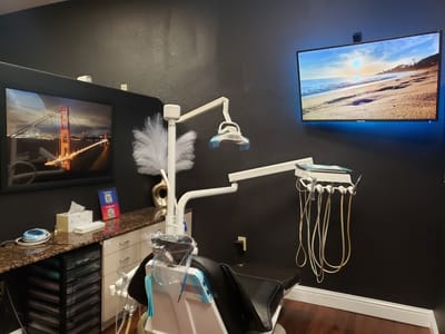 SDDS Dental - Implant, Veneer, Invisalign, and General Dentist