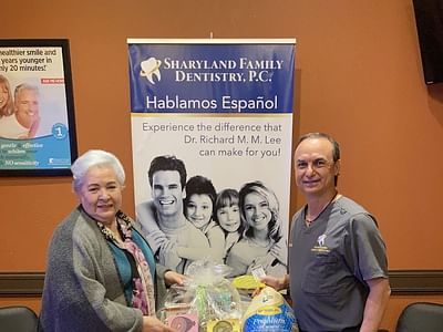 Sharyland Family Dentistry: Lee Richard M M DDS