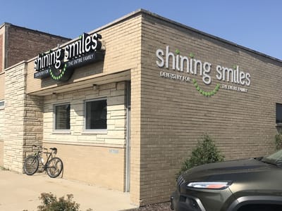 Shining Smiles Dentistry - Franklin Park
