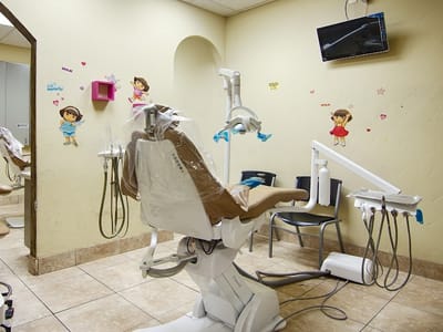Smiley Dental & Orthodontics