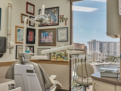 South Broward Dentistry & Prosthodontics