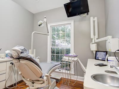 Spartanburg Family Dentistry - Dr. Joshua L. Summers