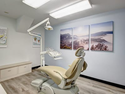Springfield Family Dental - Ben Thomas DMD & Rob Gay DDS