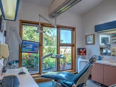 Stasch Dental: Jeffrey Stasch, DDS