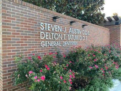 Steven J Austin, DDS & Delton T Tatum, DDS