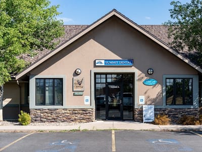 Summit Dental Ennis