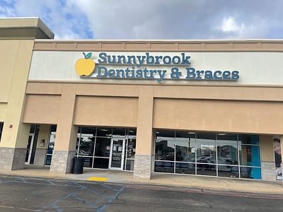 Sunnybrook Dentistry & Braces
